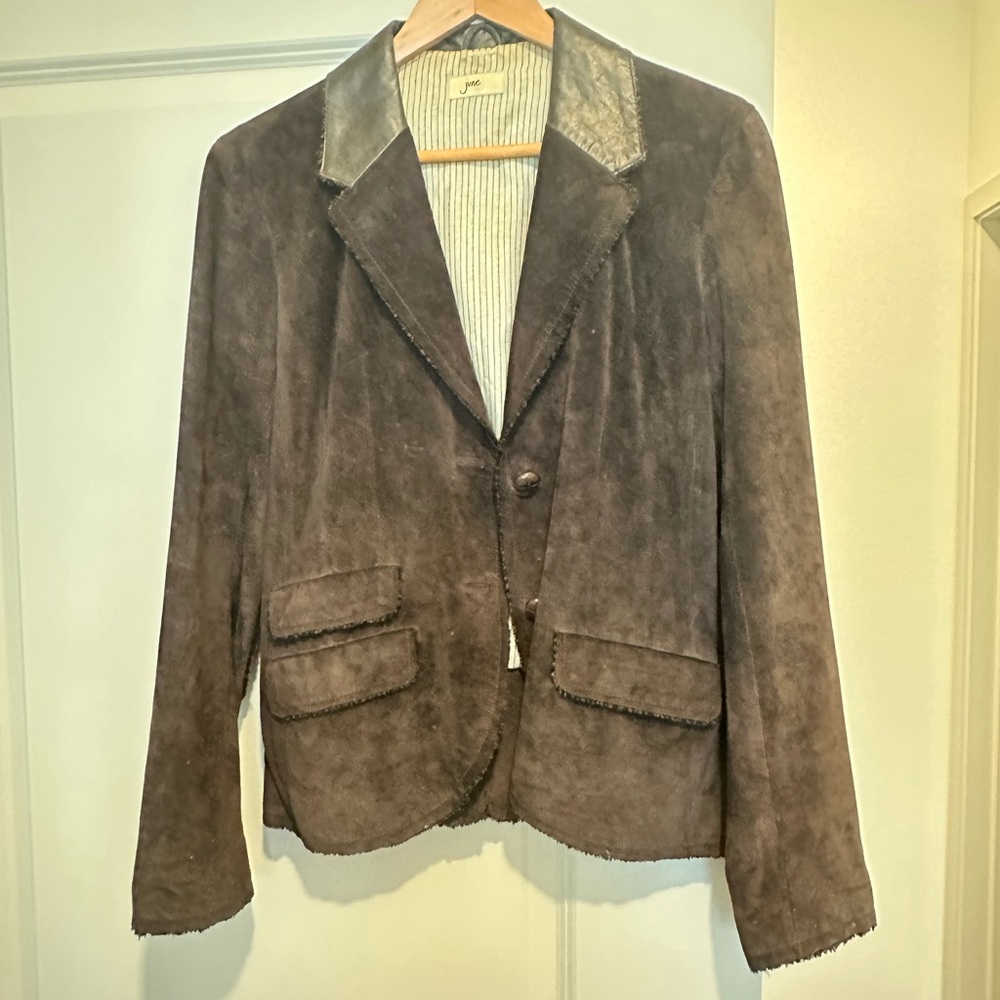 Chic Brown Suede Women's Blazer